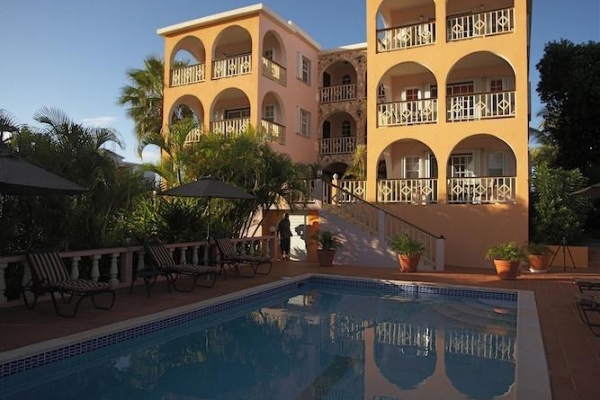 Royal Palms Hotel (Long Bay Village)
